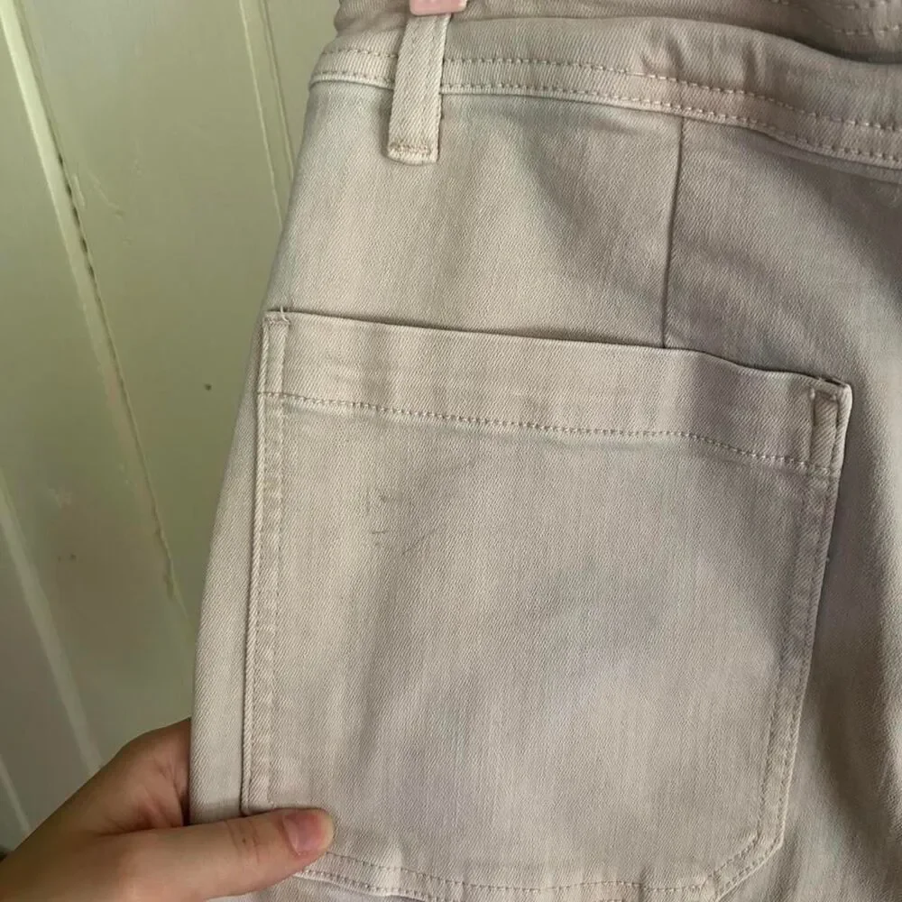 Oat Wide Leg Jeans with frayed hem and square pockets size 10